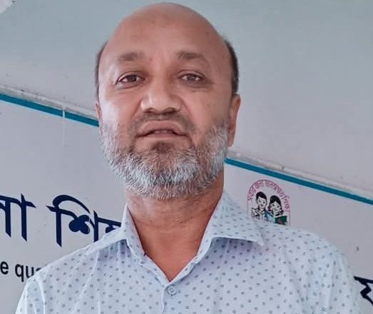 ফাইল আটকে ঘুষ দাবির অভিযোগ, শিক্ষা কর্মকর্তার বিরুদ্ধে প্রধান শিক্ষকদের নালিশ