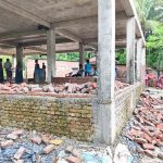 জমি নিয়ে বিরোধে নির্মাণাধীন ঘরে হামলা-ভাঙচুর, টাকা-স্বর্ণালংকার লুটের অভিযোগ